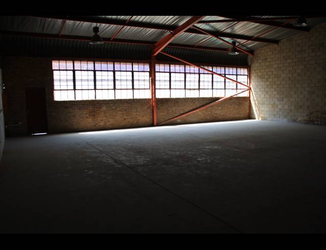 Industrial property to rent in HERIOTDALE
